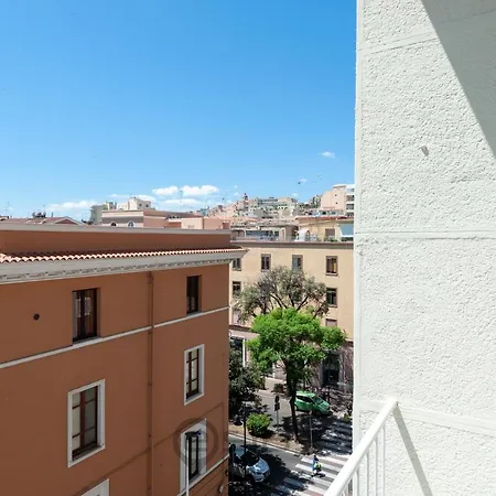 Via Cino Gasthof Cagliari